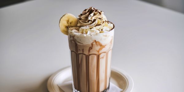 Shake od čokolade i banane